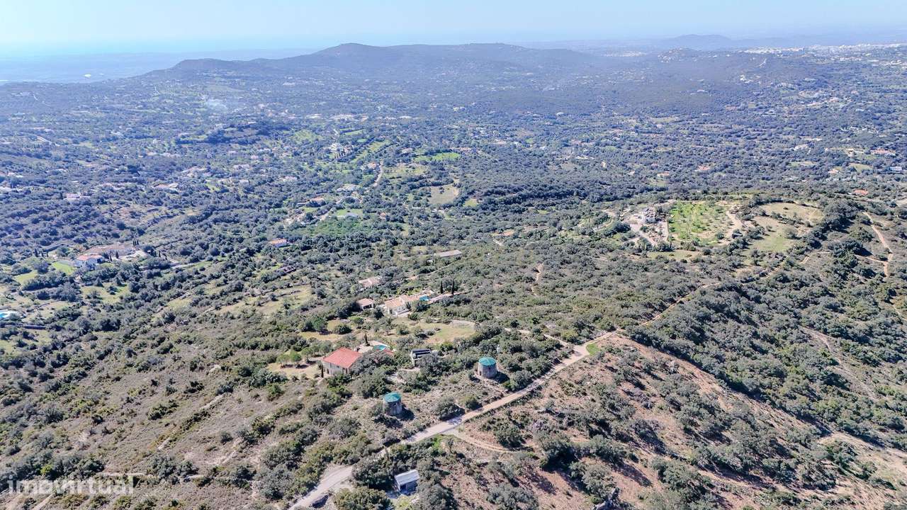 Dois terrenos urbanos com projeto de construção localizado em Gorjões, - Grande imagem: 5/17