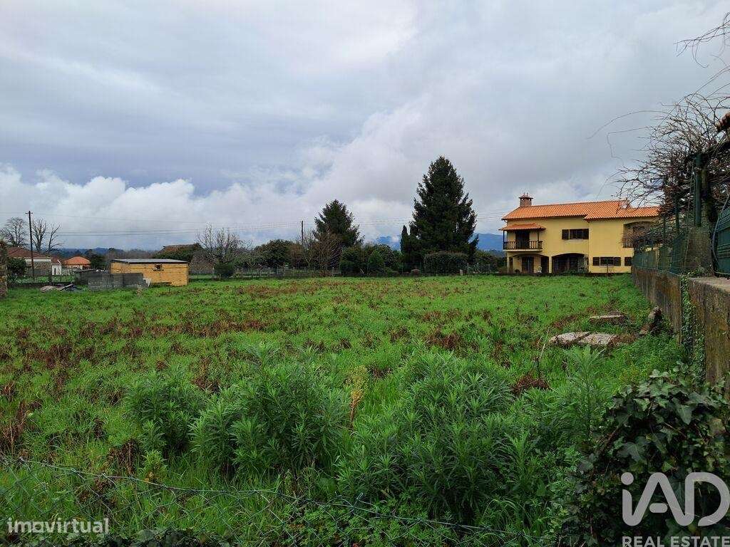 Terreno em Campos e Vila Meã de 1214,00 m2 - Grande imagem: 4/12