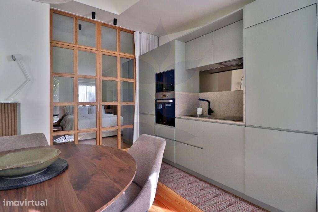 Apartamento T1 Mobilado e Equipado-11