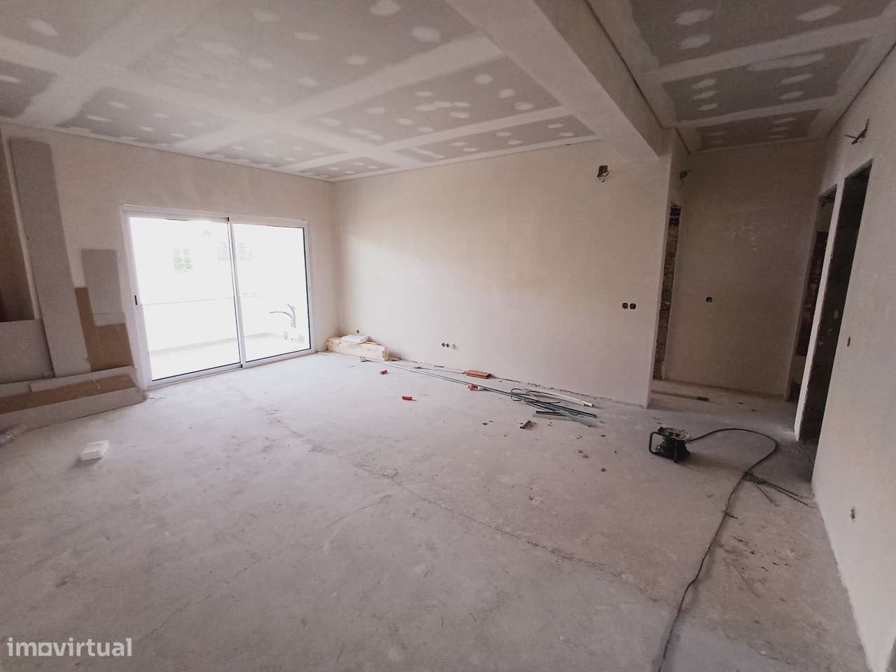 Apartamento T2 Novo de Luxo com garagem em Almancil-24