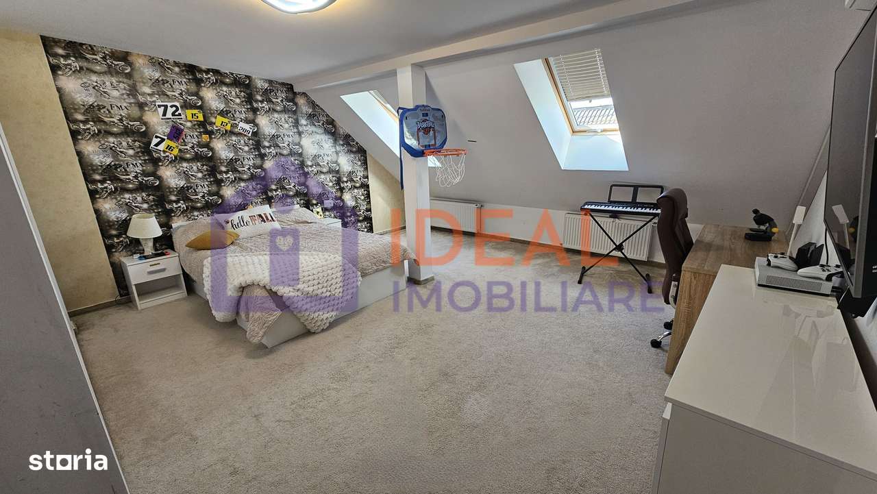 Penthouse modern cu 165 mp utili și 50 mp terasă,  Calea Cisnadiei-8