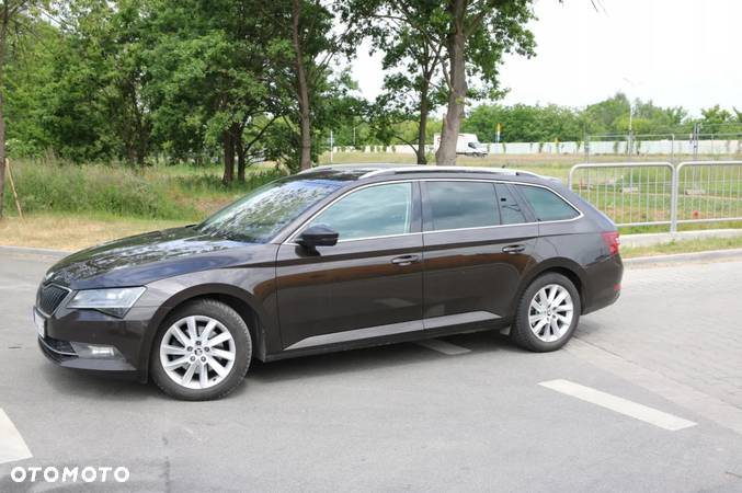 Skoda Superb 1.8 TSI Ambition - 3