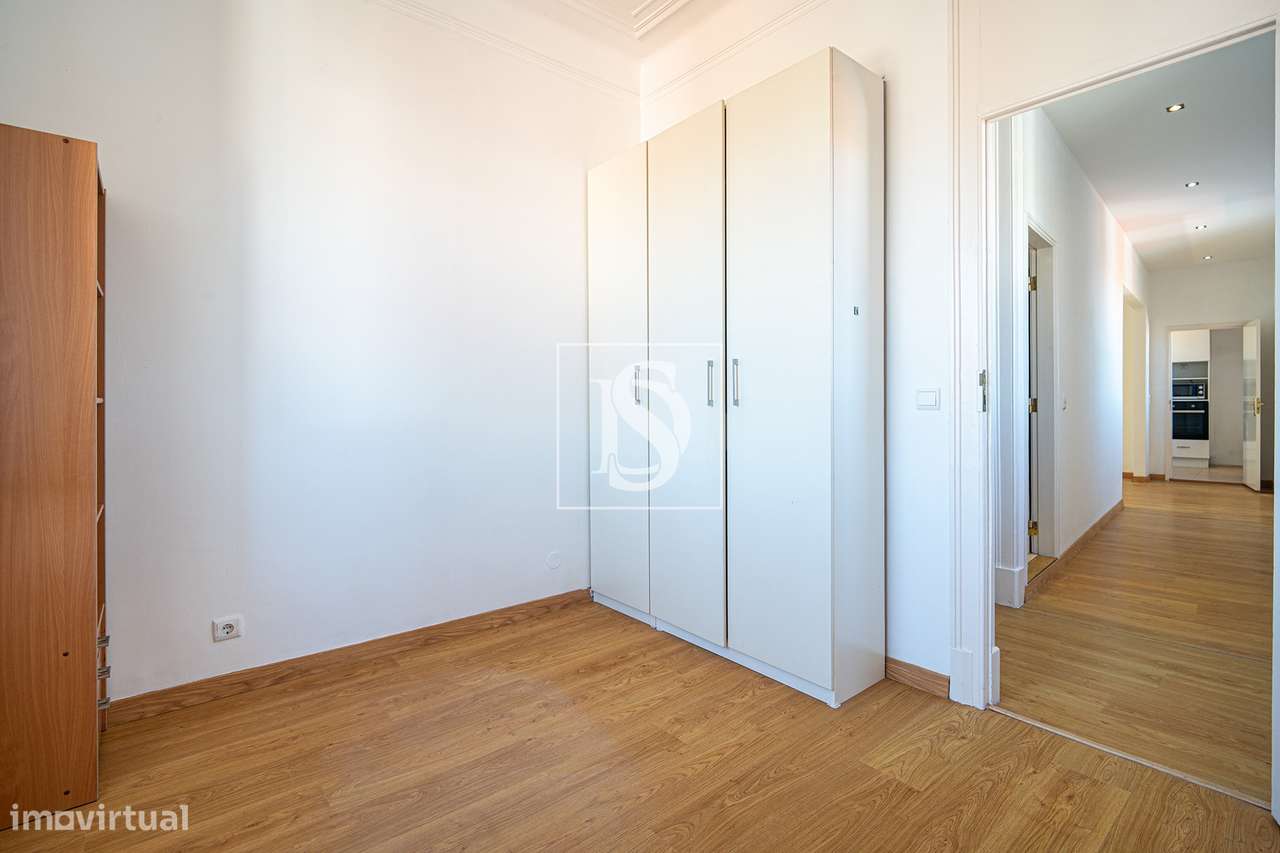 Apartamento T3 Venda em Oeiras e São Julião da Barra, Paço de Arcos e-11