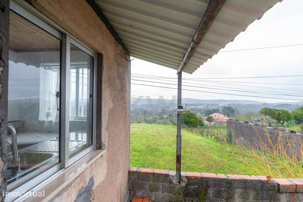 Moradia T3 com Garagem em Figueira do Lorvão, Penacova-11