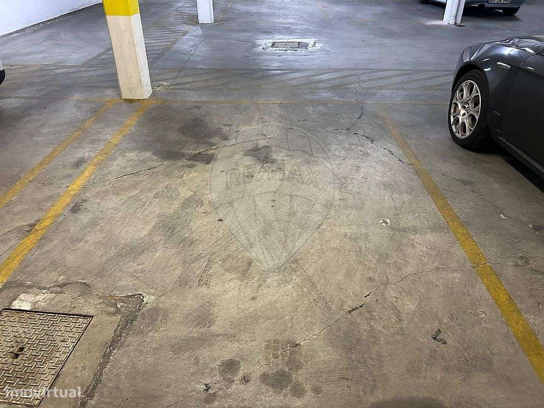 Garagem  para arrendamento - Grande imagem: 2/3