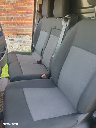 Opel Vivaro Enjoy - 11