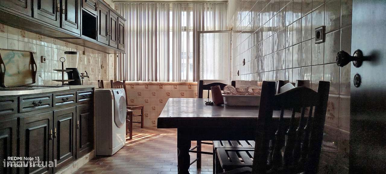 Excelente 3 assoalhadas Amplitude de áreas Luminosidade Marquise Arrec-14