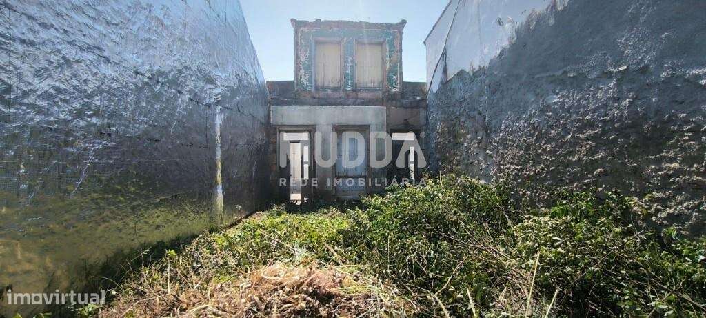 Terreno com Fachada - Centro de Ovar - Grande imagem: 3/19
