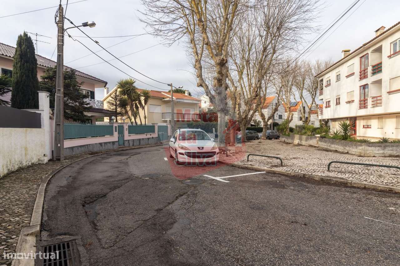 Excelente Apartamento 2 Assoalhadas no Funchalinho-20