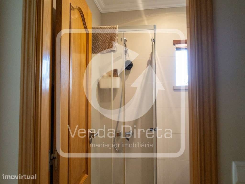 Apartamento T3 em Setúbal com box e vista para Serra da Arrábida-38