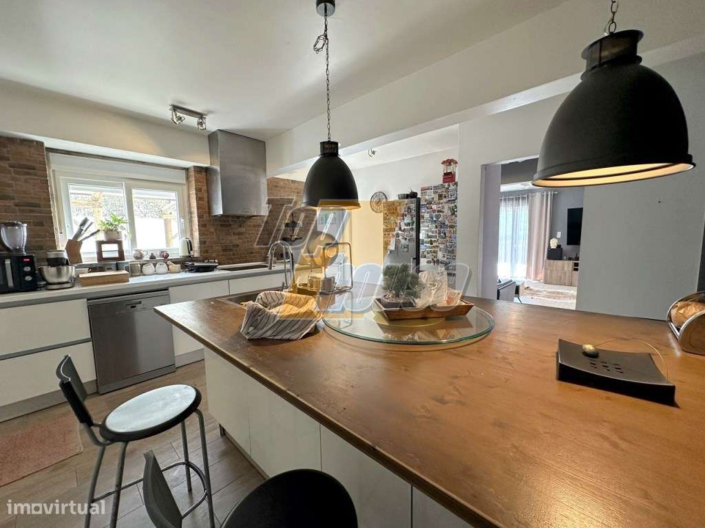 Moradia Isolada T4+1 - Vista de Mar - Charneca de Caparica-8