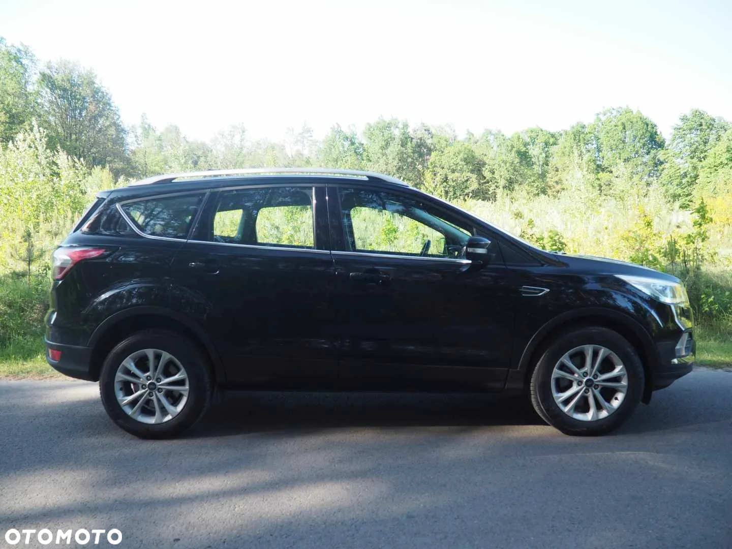 Ford Kuga 2.0 TDCi 4x2 Titanium - 12