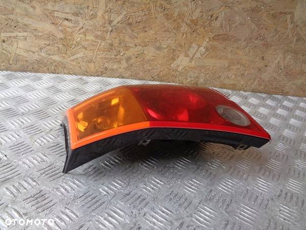 LAMPA PRAWY TYŁ TYLNA CHRYSLER PACIFICA I 03- EU - 3