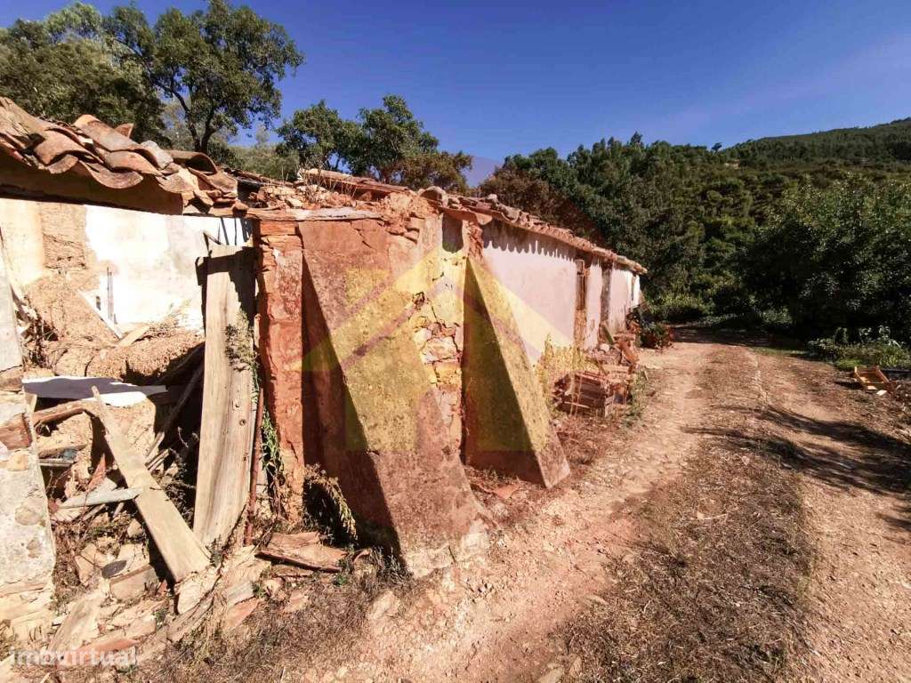 Quinta para Venda nas 'Boucinhas' em Monchique - Grande imagem: 4/37