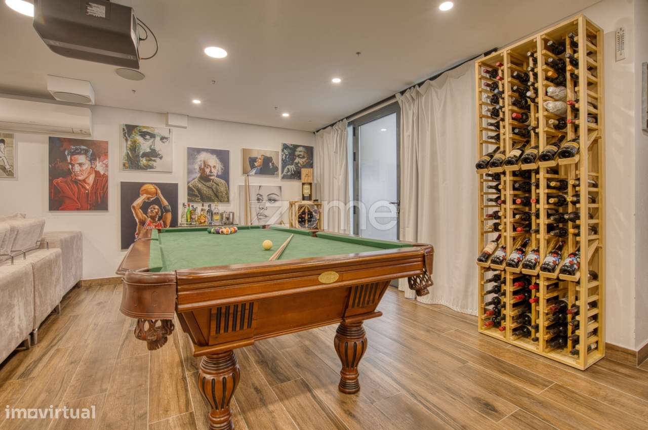 Moradia T4 com Jardim na Ramada - Grande imagem: 5/53