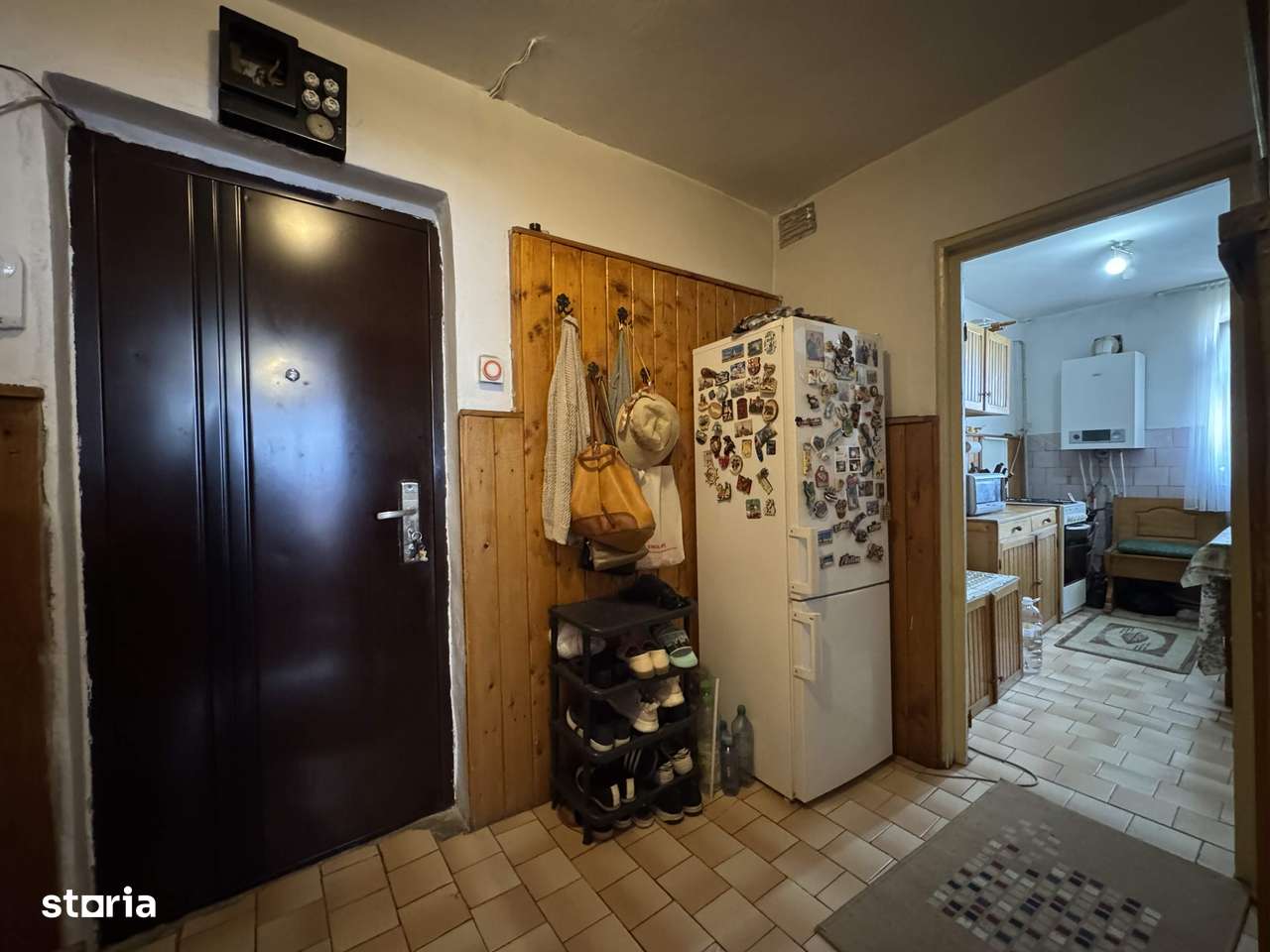 2 cam, 51 mp, etaj 7, fara imbunatatiri, str. Corrnisei - Imagine principală: 4/16