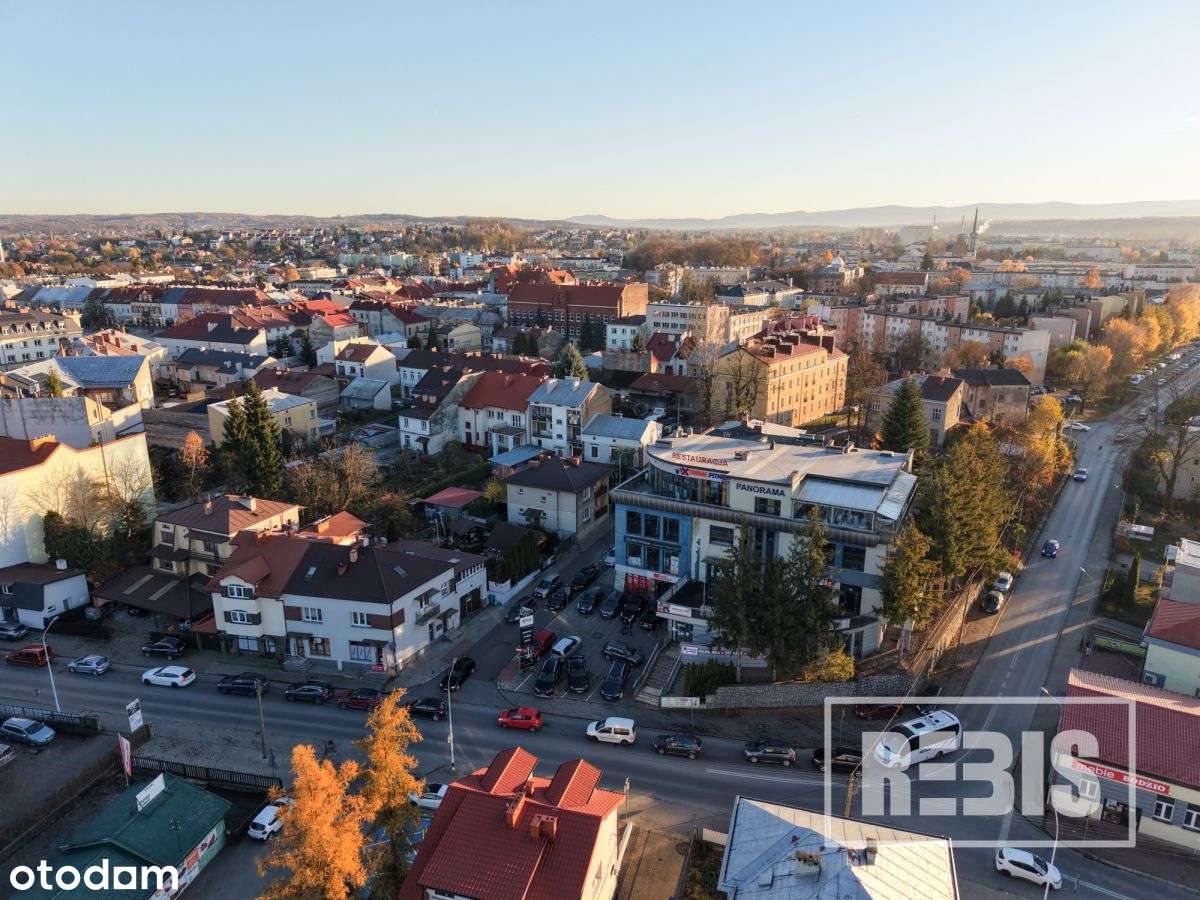 Eng| Lokal 950m2 w prestiżowym budynku z najmecami-0