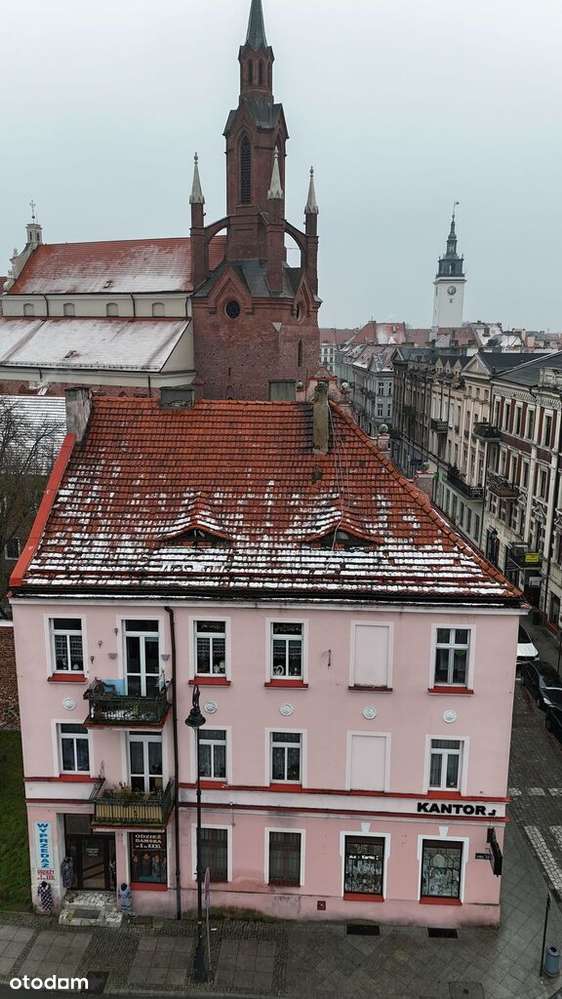 Piękna kamienica w sercu miasta-18