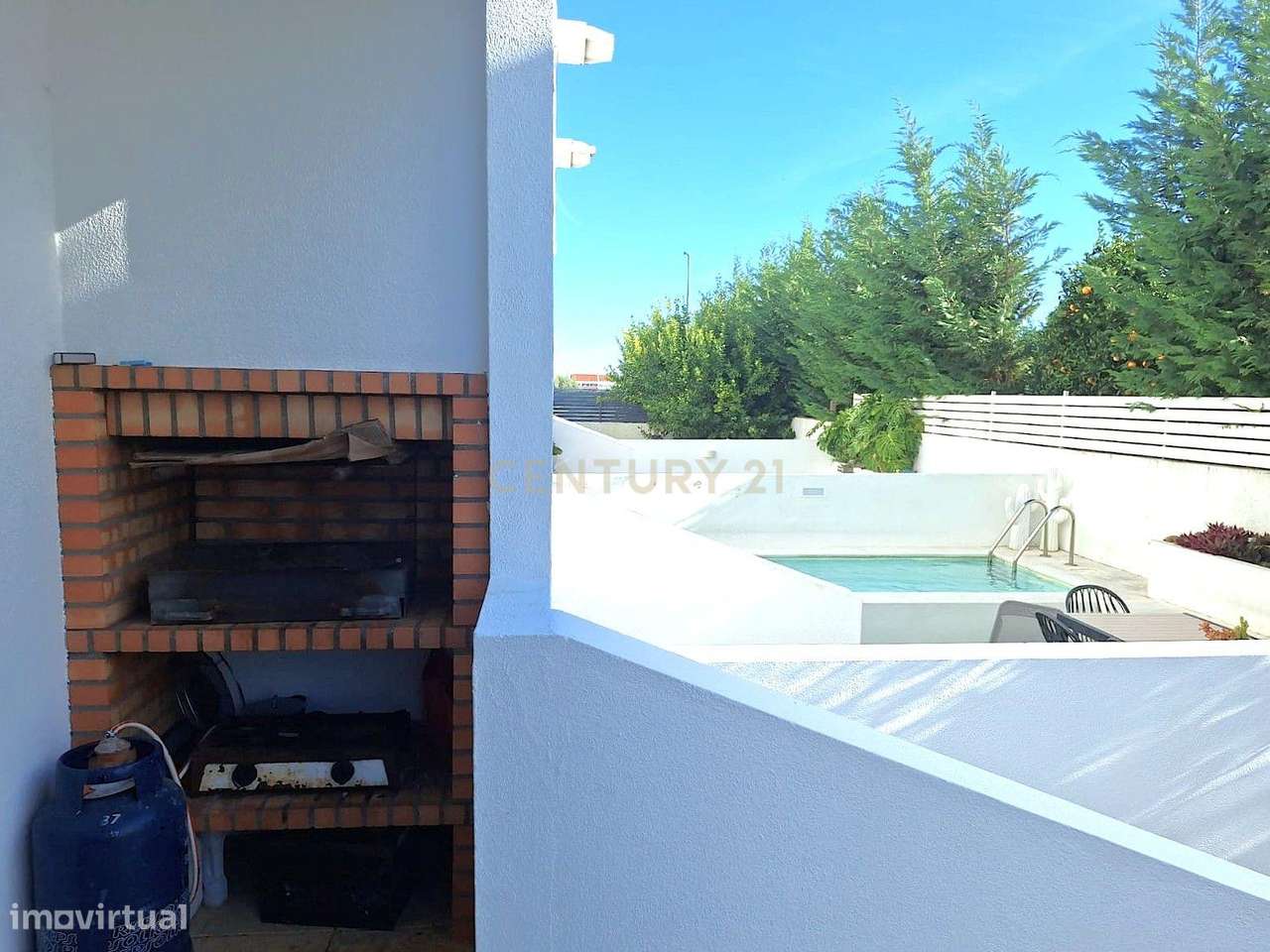 Moradia T3+1 em Alcochete: Luxo e Conforto!-9