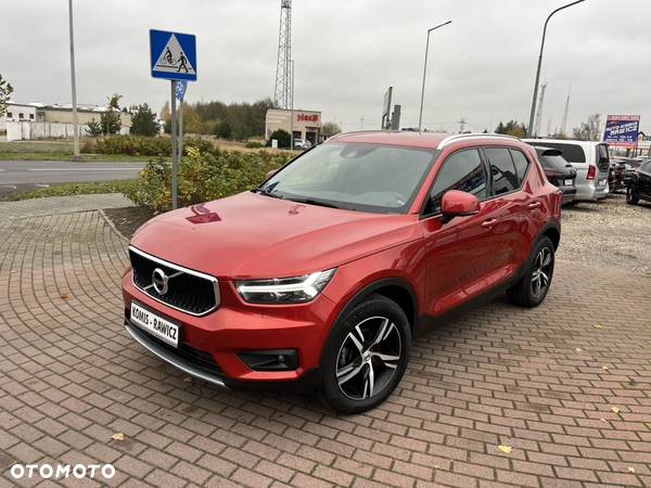 Volvo XC 40 D3 Momentum Pro - 1