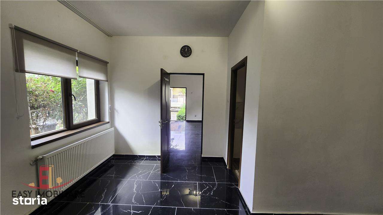 Spatiu comercial sau birou, 2 zone de acces, la casa, zona Centrala. - Imagine principală: 4/9