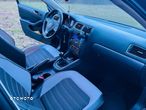 Volkswagen Jetta 1.6 TDI Highline - 5