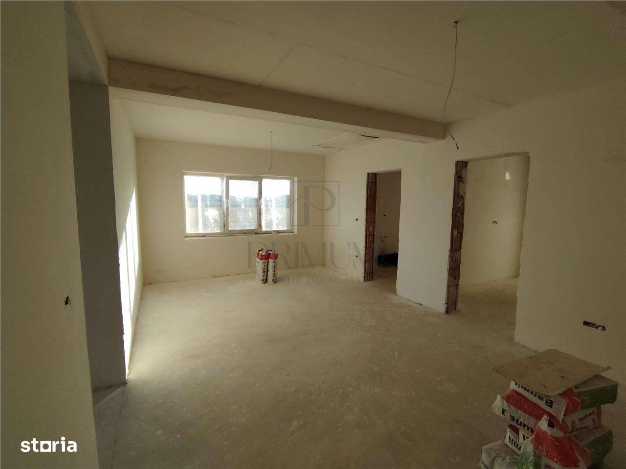 Duplex pe plan - 2 bai - canalizare - personalizare interioara - bucat - Imagine principală: 2/7