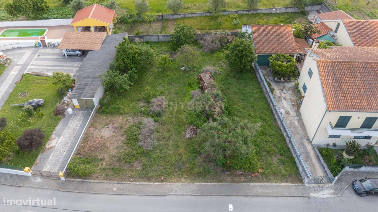 Encantador Terreno em Taveiro, Junto ao Retail Parque Taveiro, Coimbra-9