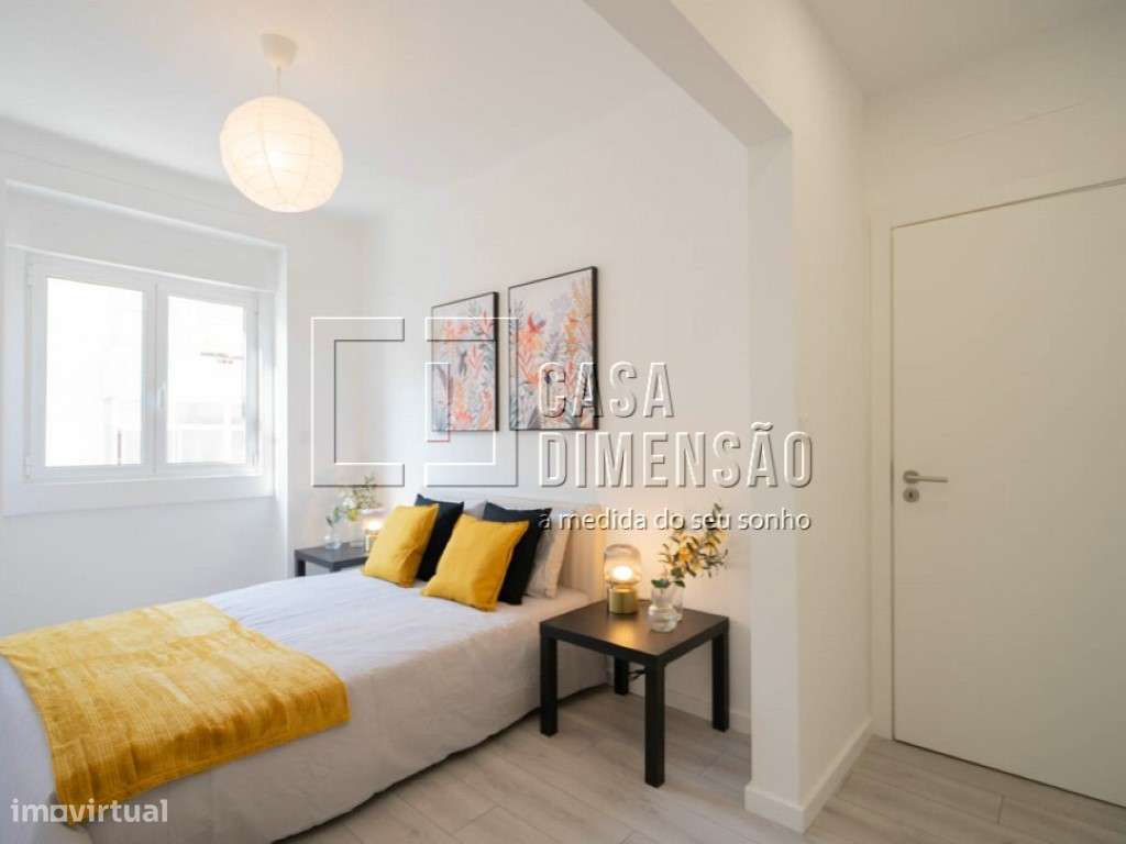 Apartamento T3 em Benfica, com Varandas, Totalmente Mobilado e Pron...-33