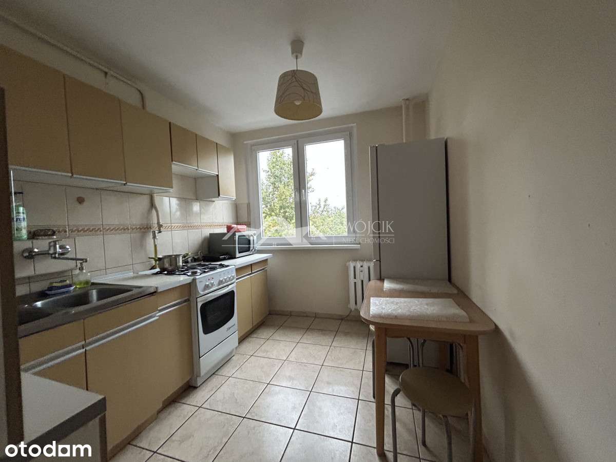 Klucze w biurze 2pok osobna kuchnia / U. Ekonomicz-2