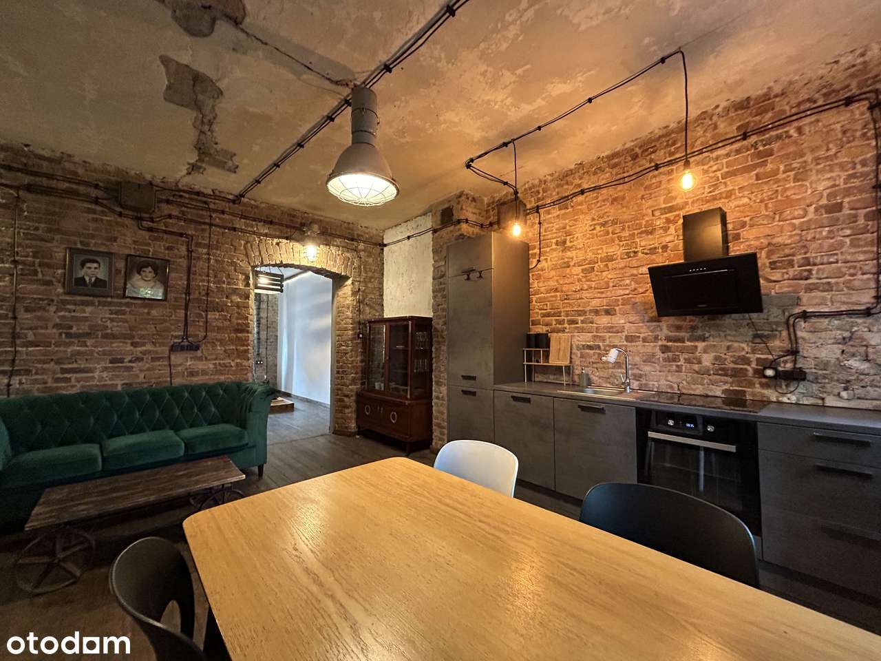 Unikatowe mieszkanie w loftowym klimacie na zabytkowym Nikiszowcu-1