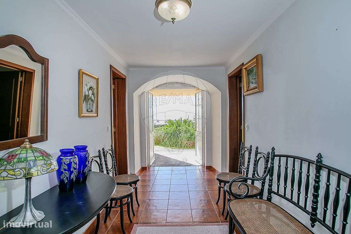 Moradia T6 para venda-23