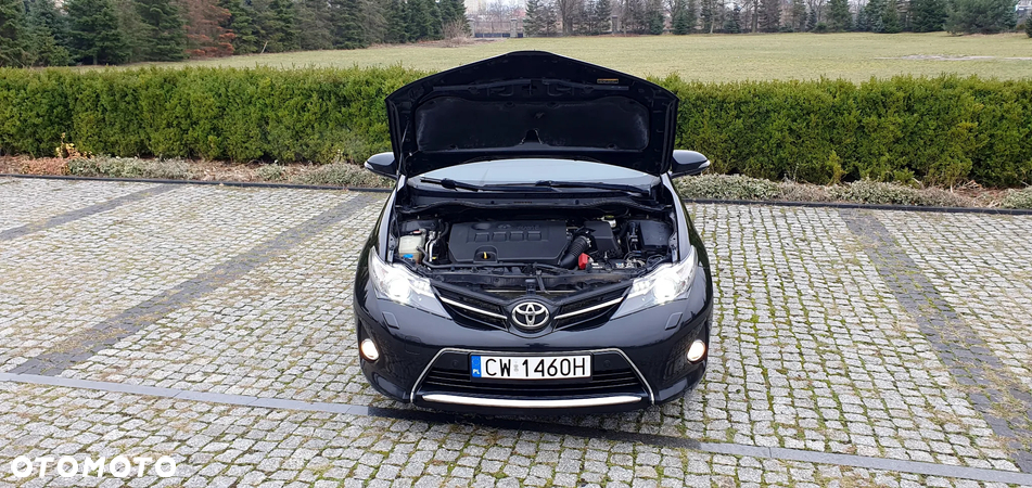 Toyota Auris 1.6 Premium - 34