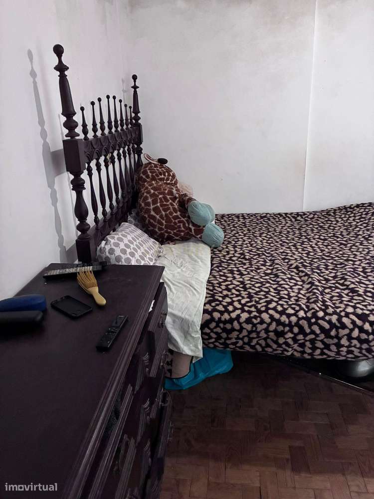 Excelente oportunidade em Queluz – T1 transformado em T2 com elevado p-14