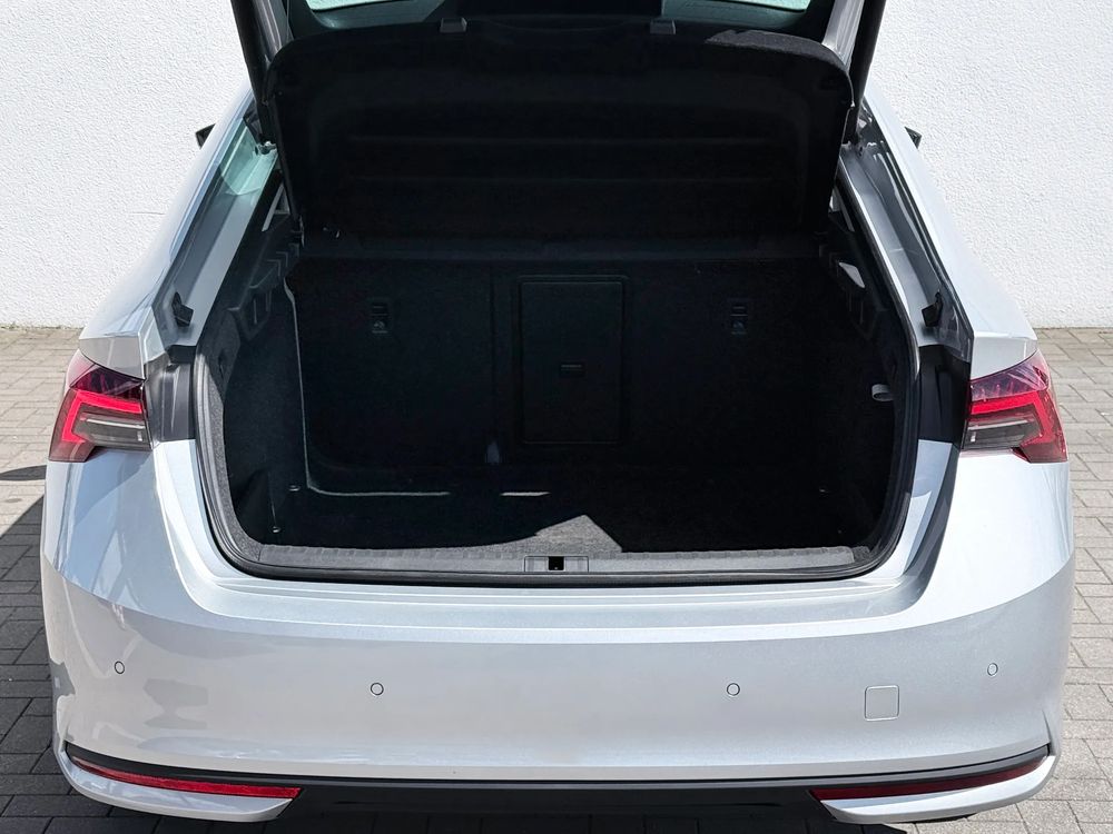 Skoda Octavia 1.5 TSI MHEV Selection DSG 2024 — zdjęcie 7