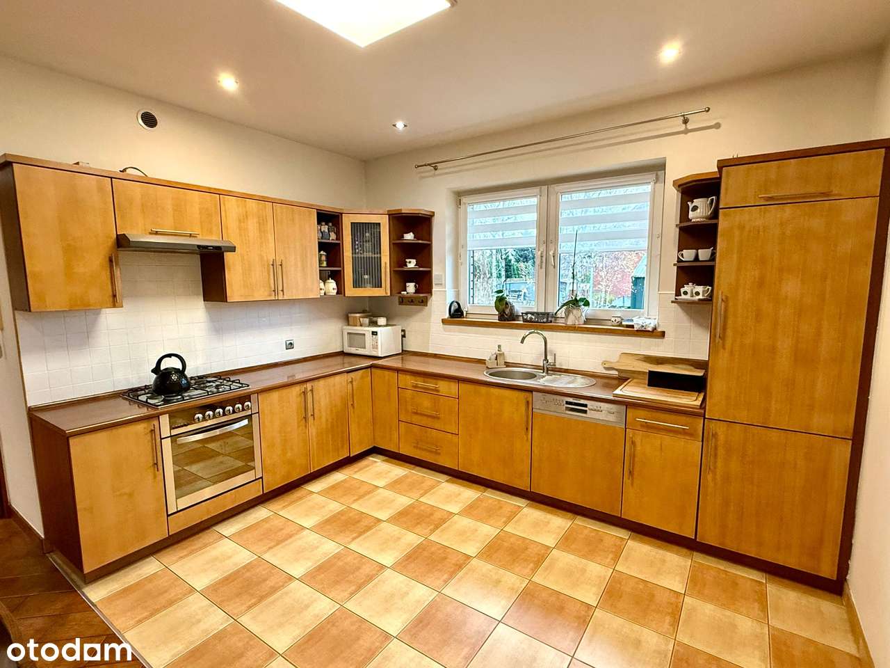 Konin ul. Bursztynowa/Przydziałki  -zadbany dom na sprzedaż-5