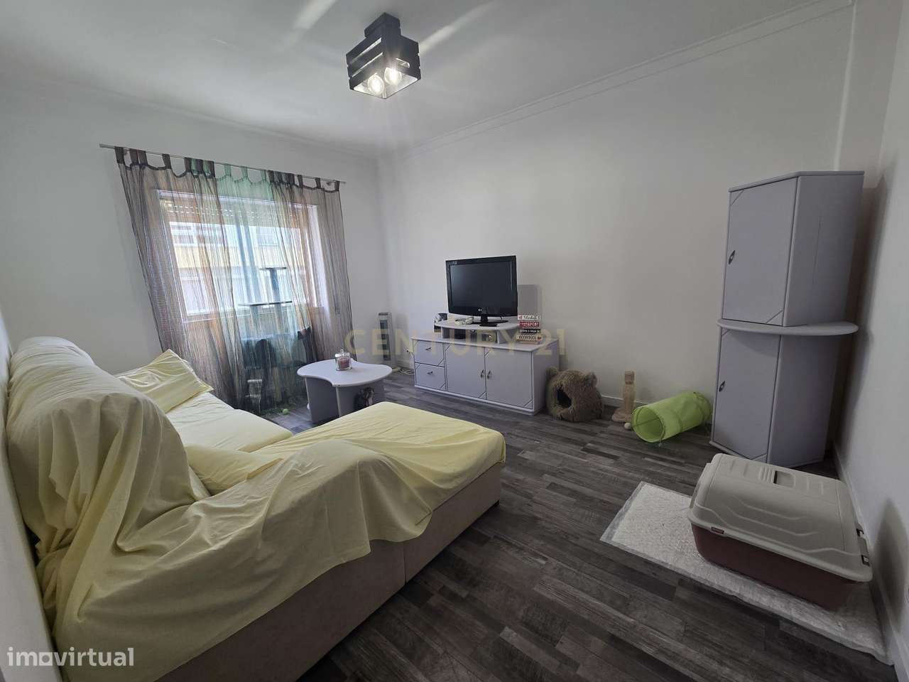 Apresentamos este apartamento T2 com 68.9m² de área útil, localizado n - Grande imagem: 4/30