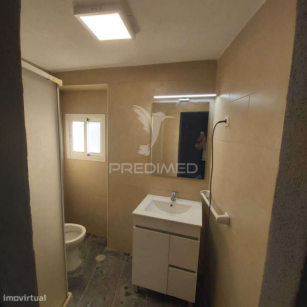 Tradição e Conforto numa Moradia Recuperada no Centro Histórico de... - Grande imagem: 4/10