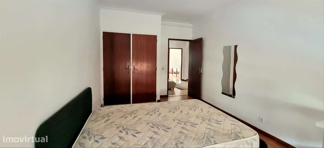 Apartamento T3 - S. A. Olivais - Coimbra/Venda-21