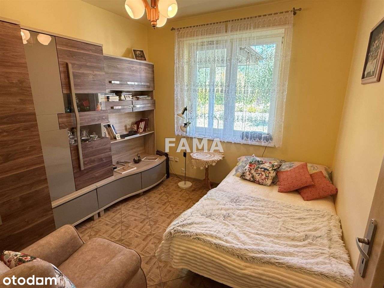 Komfortowy dom wolnostojący, cicha okolica !-11