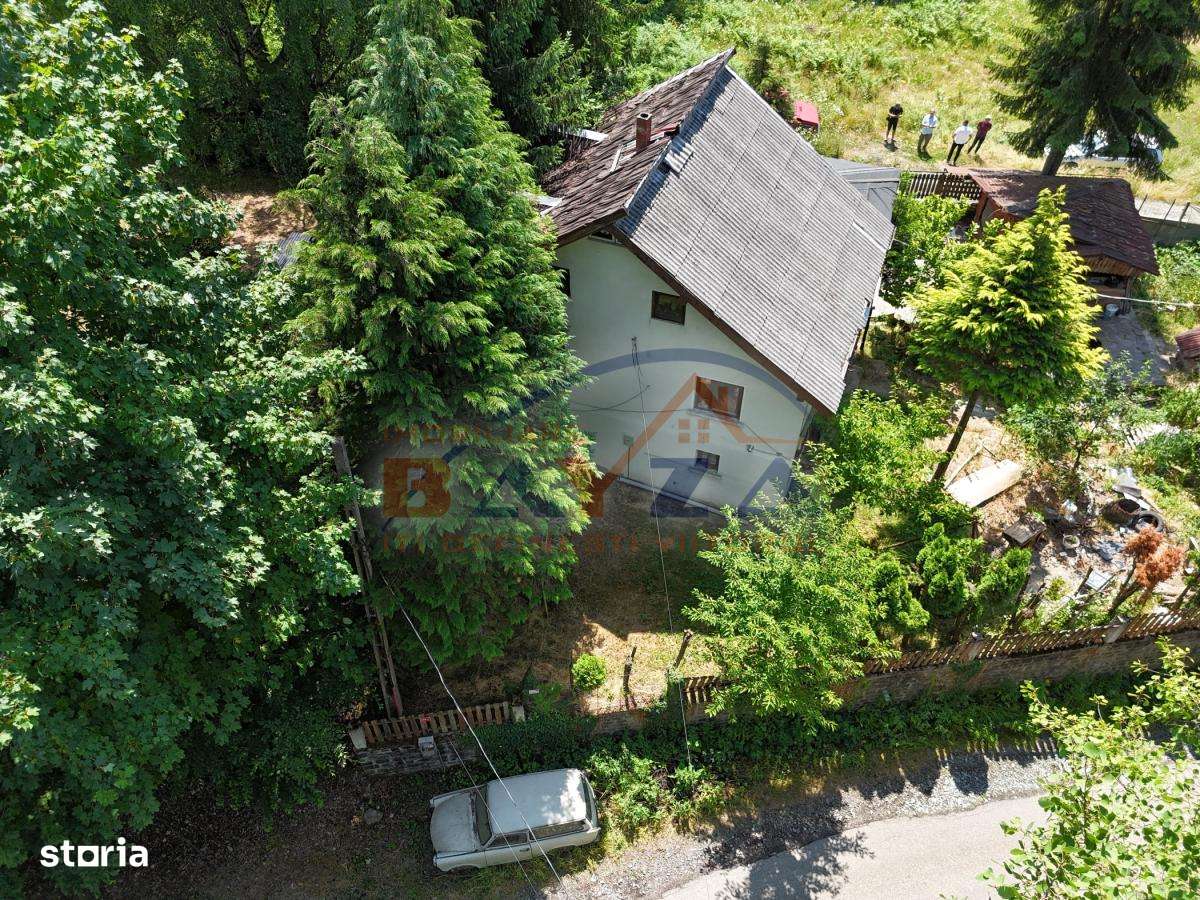 Casă de vacanță, Groapele Chiuzbăii – cu teren generos, vedere superbă - Imagine principală: 5/18