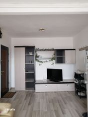 Apartament 3 camere zona vasile aron