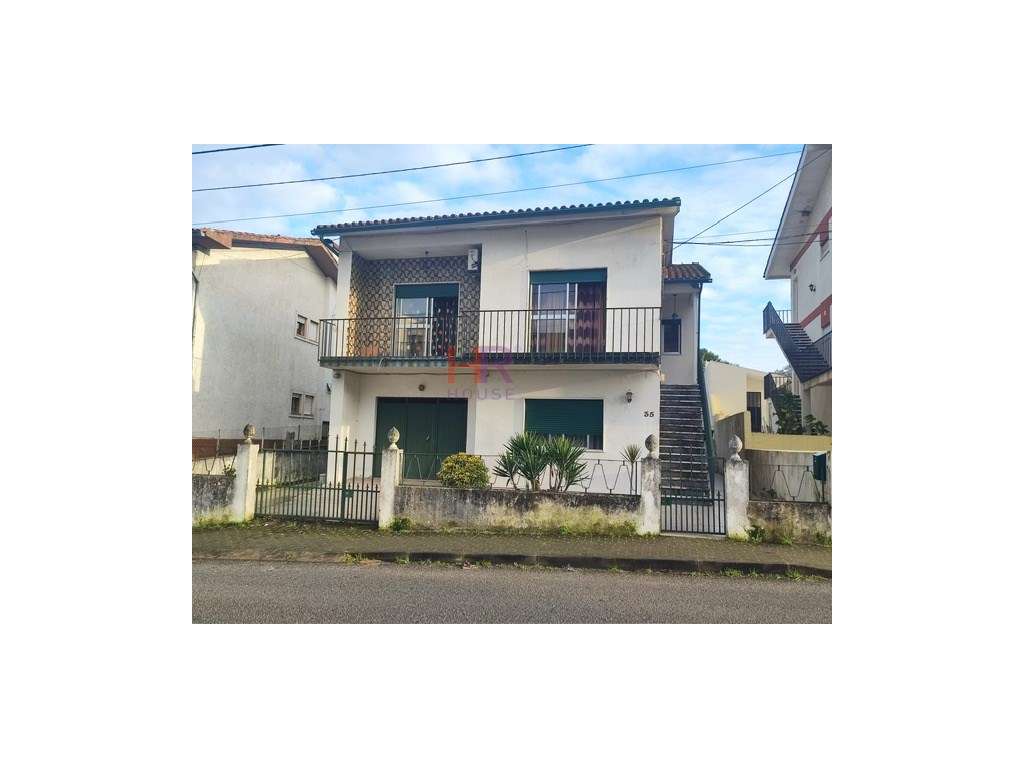 São Martinho vende-se Moradia Isolada com garagem e logradouro. - Grande imagem: 5/60