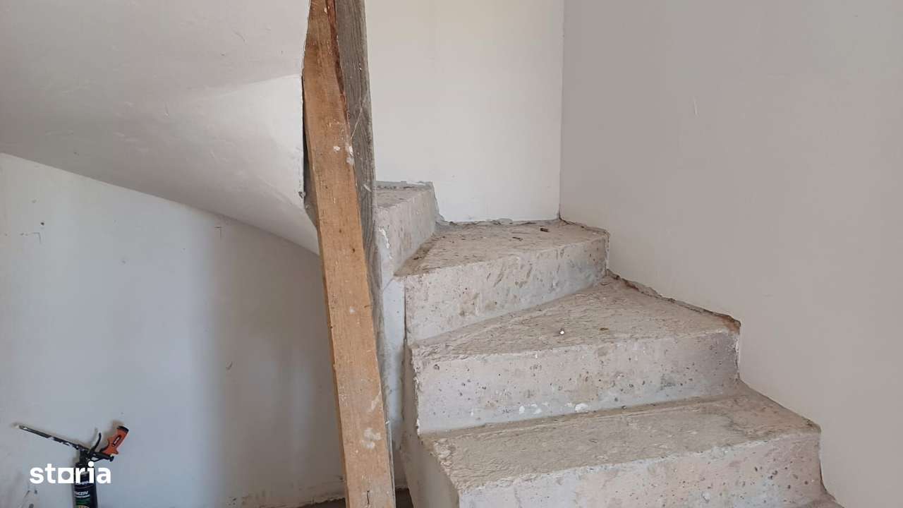 Casă individuală - Corunca-1200 mp teren-11