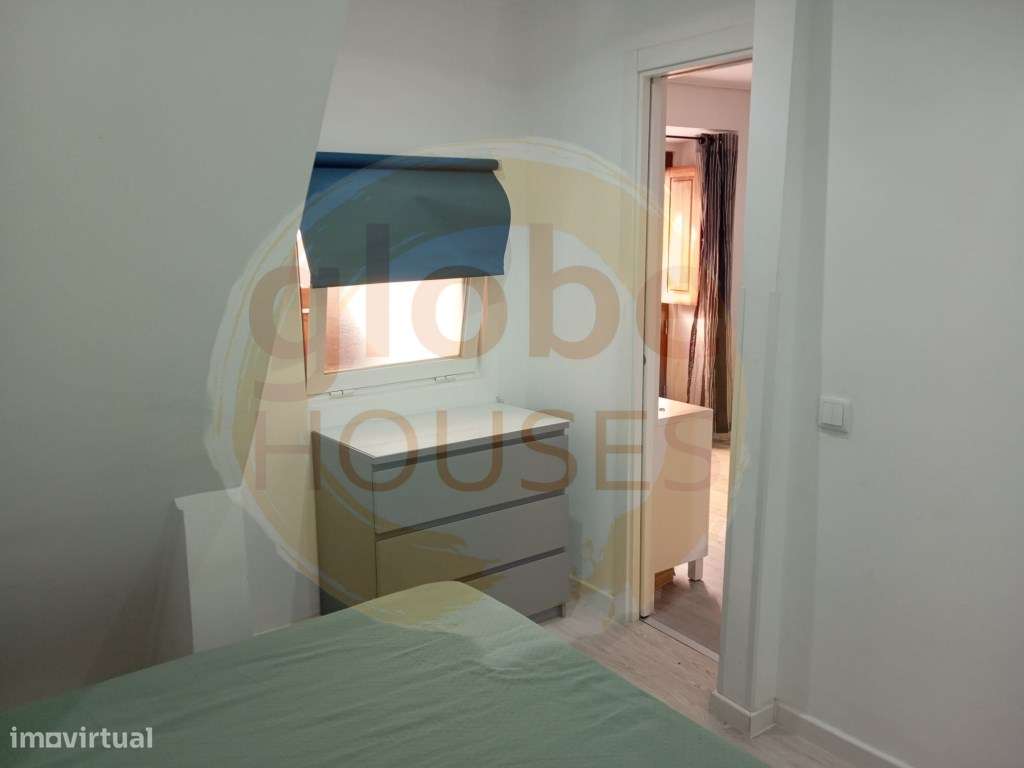 Apartamento T1 a 50m da praia-6