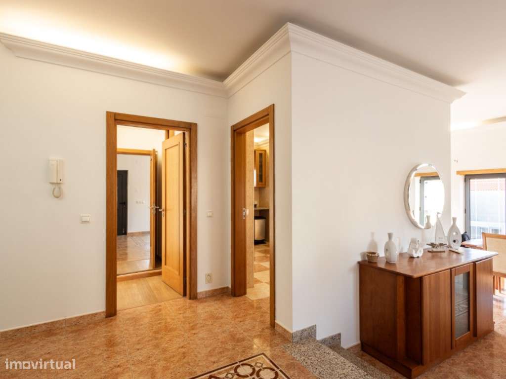 Moradia T6 com Vistas de Mar na Prestigiada FozVillage - Grande imagem: 5/51