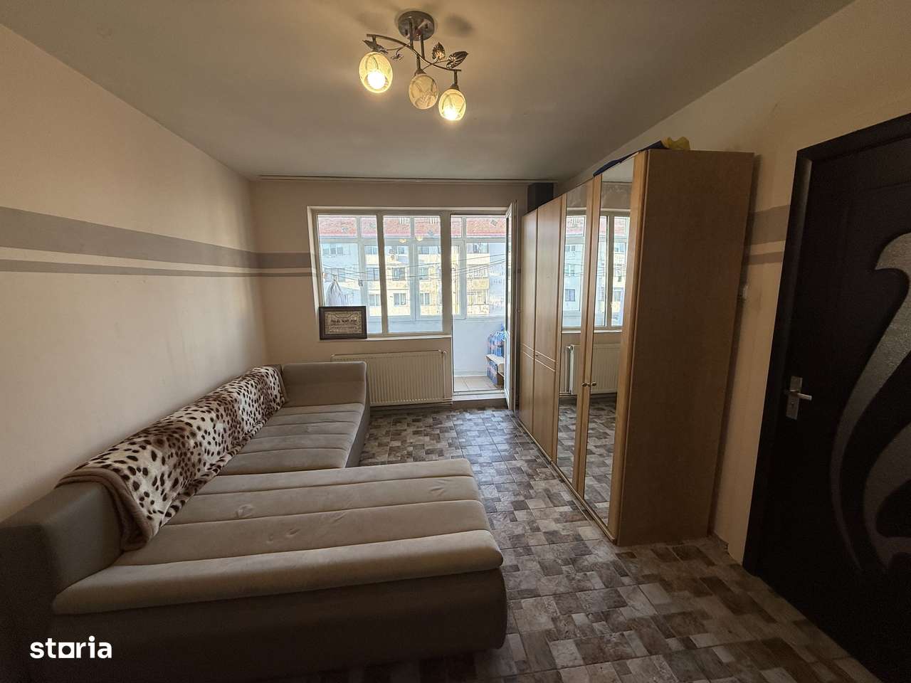 Ap 2 camere 49 mp!- școala centrală Câmpina-2