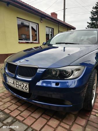 BMW Seria 3 320d - 12