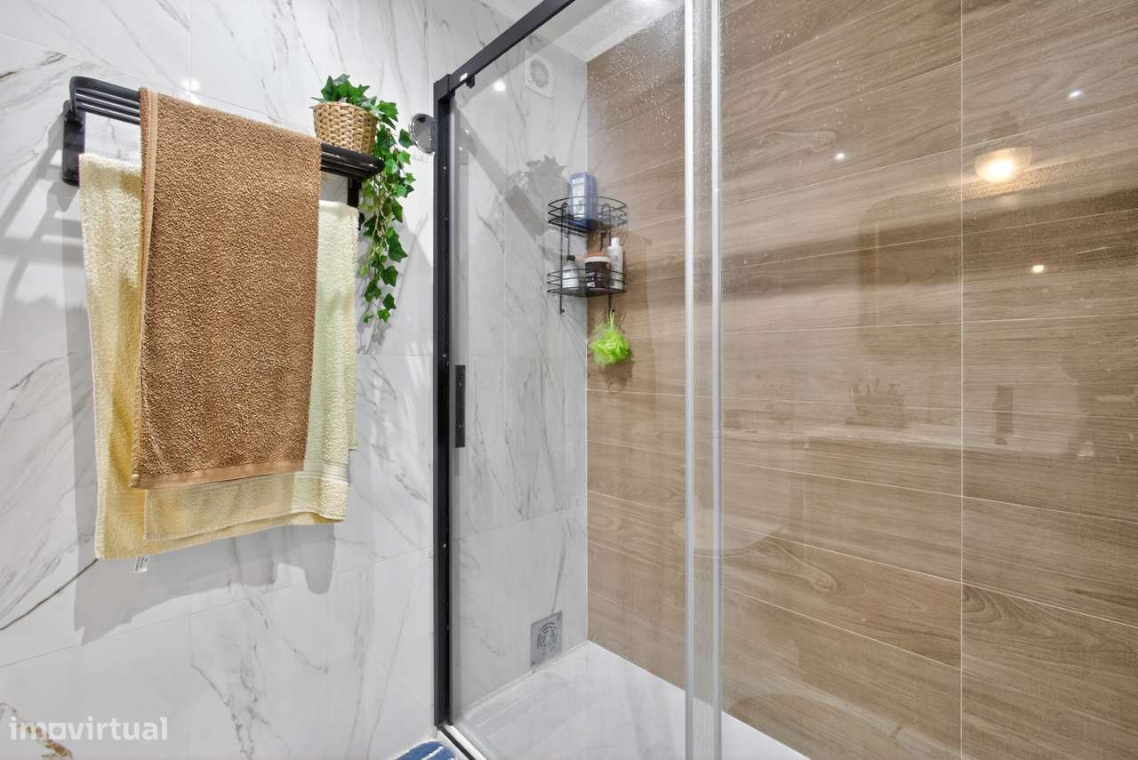 Apartamento T2, Quintinhas-12