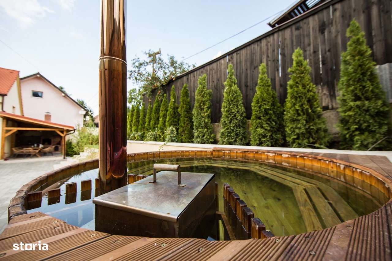 Casa Saseasca, superba, renovata LUX, Sacele! - Imagine principală: 5/20